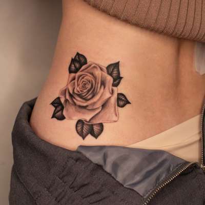 腰の薔薇ブラックアンドグレー(腰)